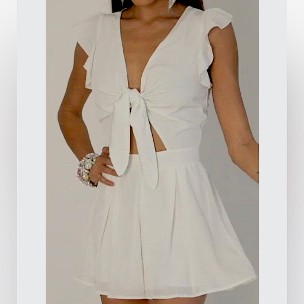 Lucy In The Sky Blair Front Tie Romper